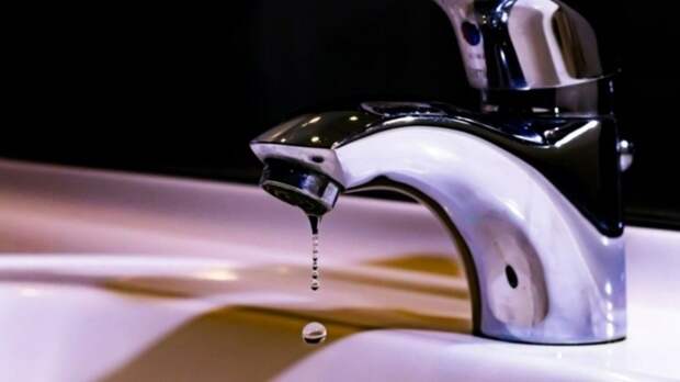 Горячую и холодную воду на сутки отключат в центре Барнаула