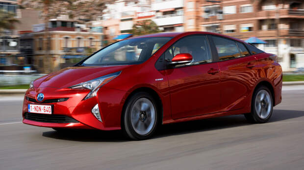 На фото: Toyota Prius