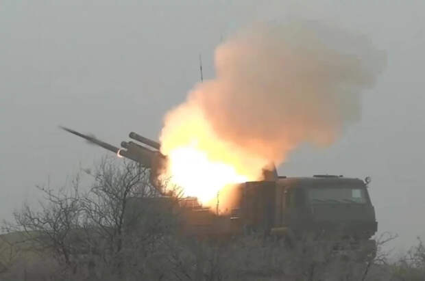 Силы ПВО за ночь уничтожили 85 украинских БПЛА над регионами России