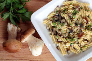 Паста с грибами Pasta s gribami 300x200 Паста с грибами
