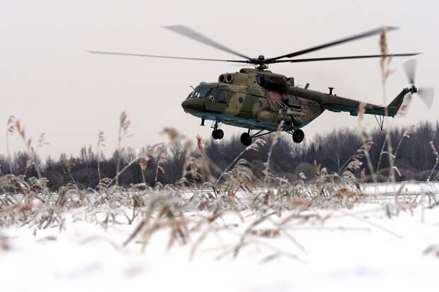 Командование назвало причину экстренной посадки военного вертолёта в Белоруссии
