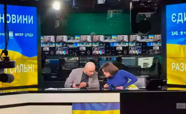 Хакеры взломали украинские телеканалы, пустив в эфир российские программы и интервью с президентом РФ
