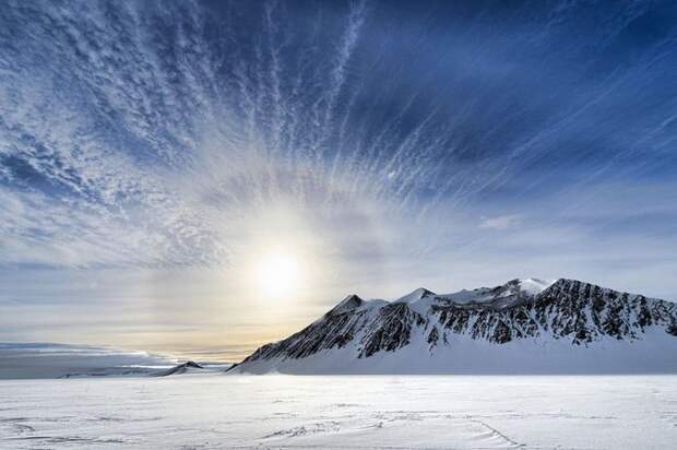 В Антарктиде обнаружен загадочный объект