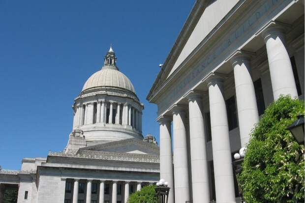 Сенаторы США одобрили законы для завершения шатдауна