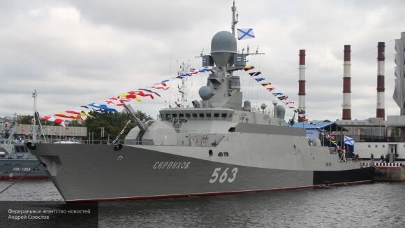 Женский экипаж впервые сформировали на Черноморском флоте Женский экипаж впервые сформировали на Черноморском флоте