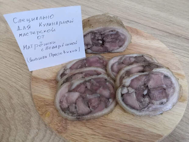 Вкуснее любой колбасы и стоит не дорого, вкуснятина из рульки Мясо, Домашняя колбаса, Рулька, Рецепт, Колбаса, Вкусно, Закуска, Праздники, Ветчина, Видео, Длиннопост, Видеоблог