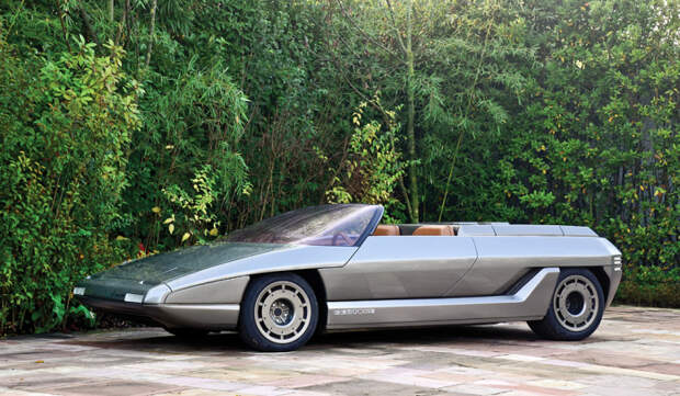 Родстер Lamborghini Athon с дизайном от Bertone.
