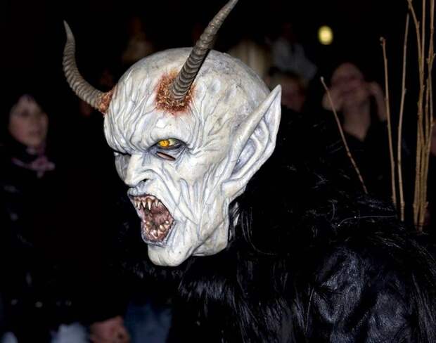 Крампус садистcкий приятель Санта Клауса krampus08 Крампус садистcкий приятель Санта Клауса