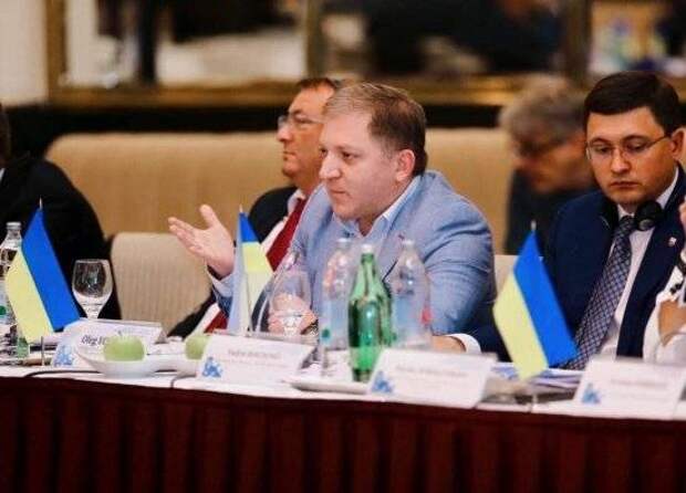 Украинский дипломат Волошин признал, что Крым все равно бы вернулся в РФ Украинский дипломат Волошин признал, что Крым все равно бы вернулся в РФ