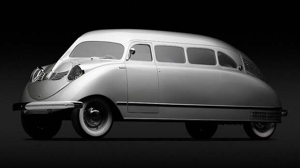 Автомобиль Stout Scarab.