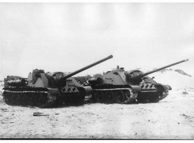 Су-100 в игре и в жизни