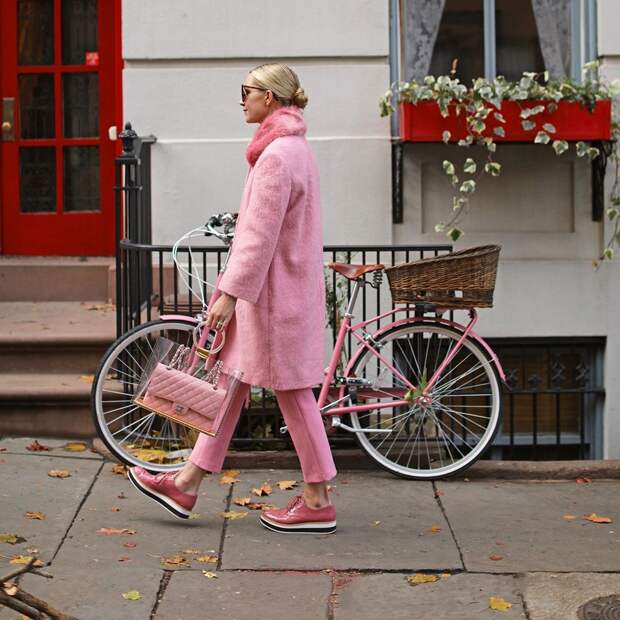 Розовое пальто фото 8