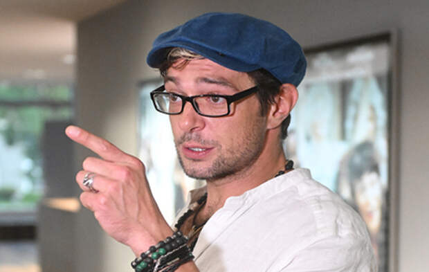 16-летнего сына звезды фильма «Питер FM» Павла Баршака парализовало из-за редкой болезни