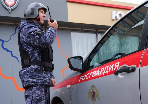 В Тамбове росгвардейцы нашли потерявшуюся четырехлетнюю девочку