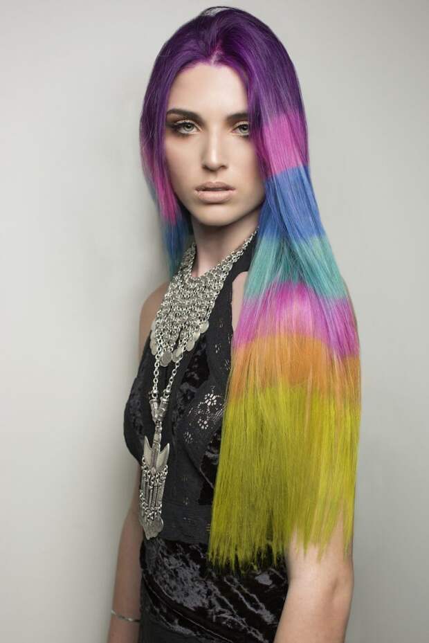 Модные разноцветные волосы
