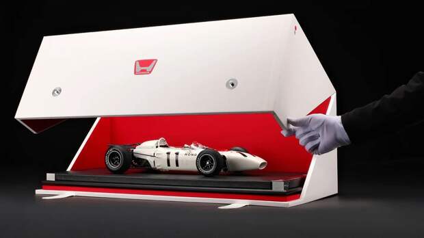 Исторический болид Honda стал масштабной моделью