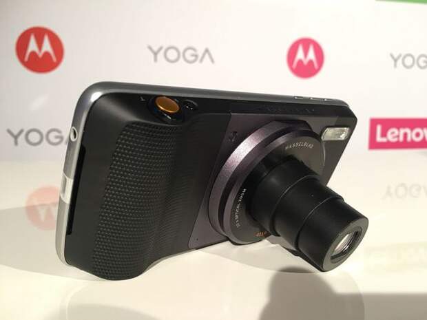 Модуль Hasselblad превратит Moto Z в «мыльницу»