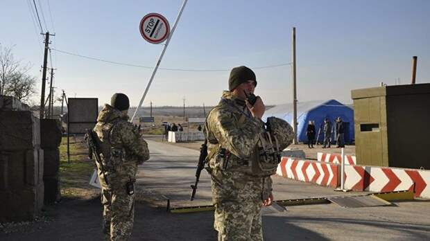 Украинские пограничники заявили, что не пустили в страну россиянина 
