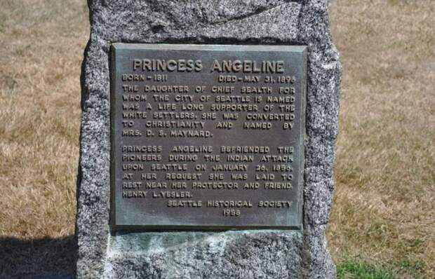 Надгробный камень принцессы Анджелины, фотограф Эдвард Кертис.