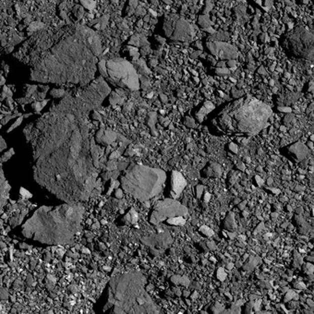 Появились новые детальные снимки астероида Бенну