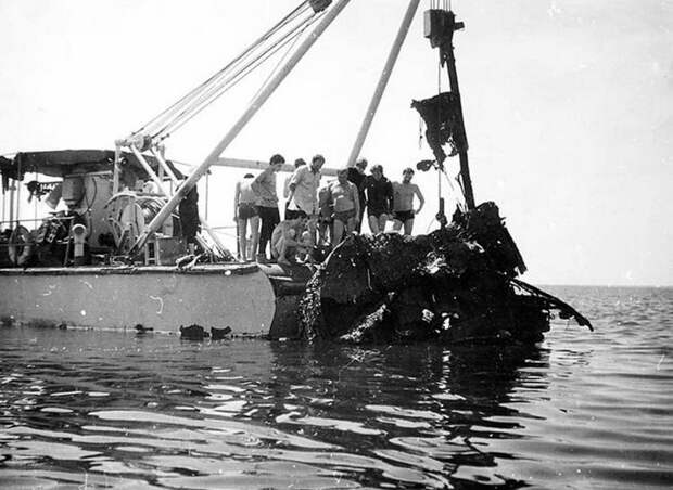 Чтобы помнили : "Ударный" - речной монитор, погибший в море