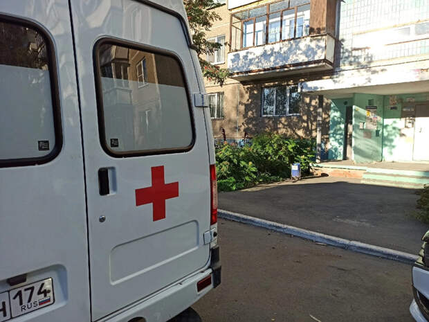 Что делать при инсульте до приезда скорой