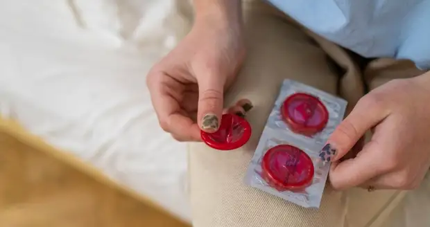 В Ростовской области готовятся к новой волне коронавируса и запасаются презервативами