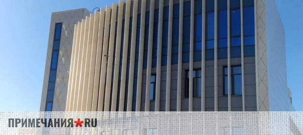 В Севастополе завершается строительство крытого катка с искусственным льдом