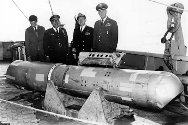 Американские термоядерные бомбы упали на Испанию 60 лет назад