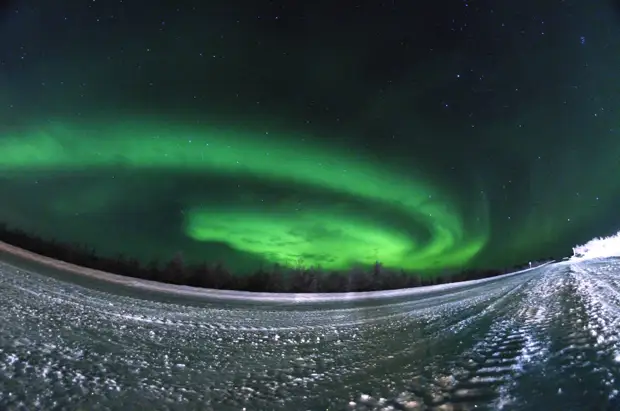 Все даты сильнейших магнитных бурь до конца месяца: Первый космический шторм будет 12 марта