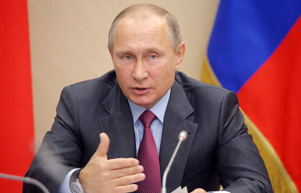 Путин поручил разобраться с финансированием фонда "Талант и успех"