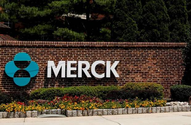 Прибыль Merck в 3 кв взлетела на 55% за счет вакцин и лекарств от рака