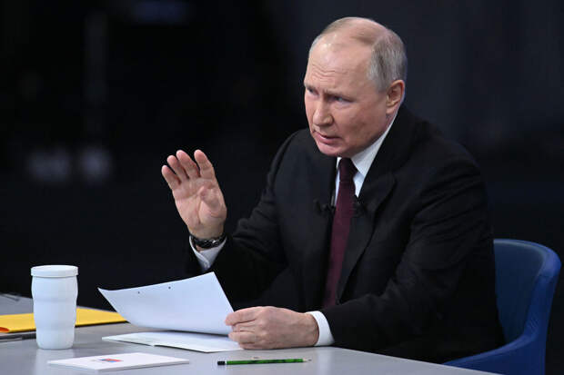 Путин: заокеанские хозяева Украины со временем заменят нынешние элиты на новые