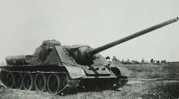 Су-100 в игре и в жизни