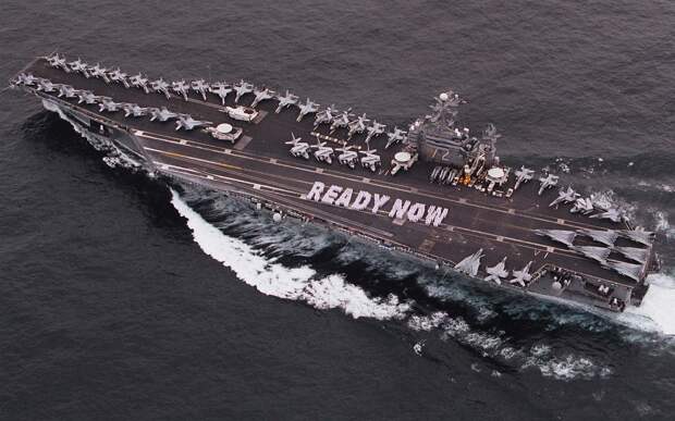 Авианесущая группировка США во главе с авианосцем Abraham Lincoln прибыла на Ближний Восток — Channel 13 (ВИДЕО)