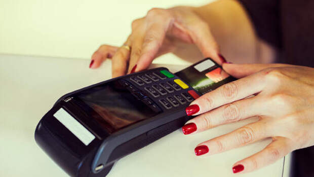 Какую сумму можно хранить на карте и не переживать за финансы — мошенники будут бессильны