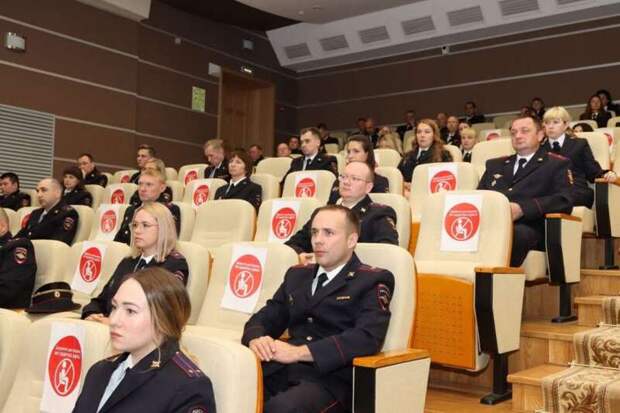 Сотрудники Управления внутренних дел по Нижегородской области получили награды ко Дню России
