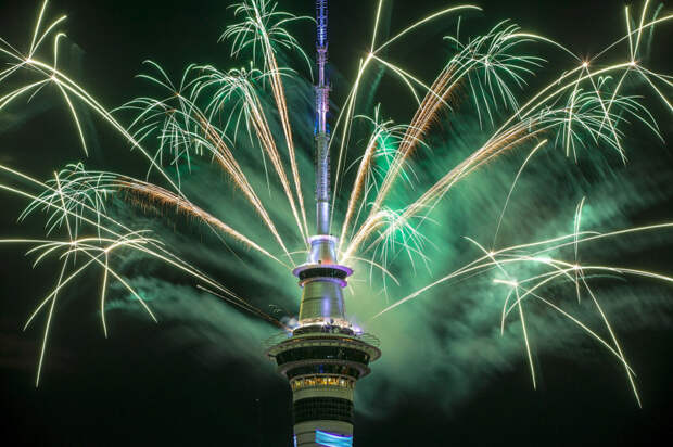 Новый год 2017 в в Окленде, Новая Зеландия. новый год, праздник, салют, фейрверк
