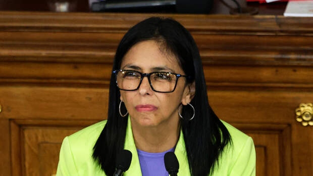 Родригес заявила, что Венесуэле пора перестать подчиняться диктату США