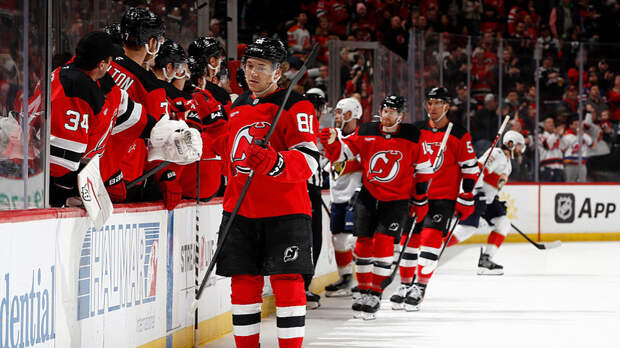 Два очка Грицюка позволили «Нью-Джерси» одолеть по буллитам «Торонто»