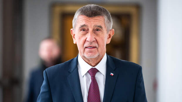 Премьер Чехии считает, что Евросоюз упустил время для переговоров с Россией