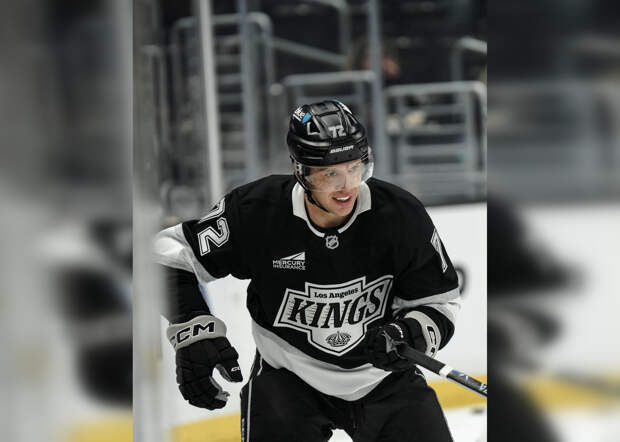 Артемий Панарин в дебюте за «Кингз» сделал две голевые передачи