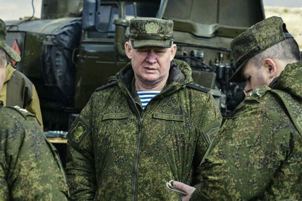 Андрей Николаевич Сердюков. Командующий ВДВ РФ с 4 октября 2016 года, генерал-полковник, Герой Российской Федерации.
