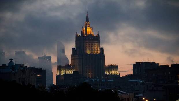МИД России показал переписку Лаврова по Украине с министрами Франции и Германии