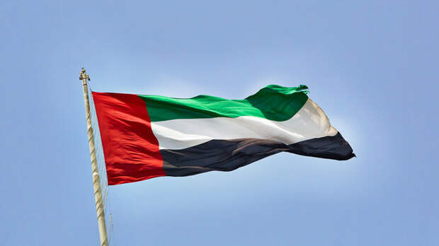 Минобороны ОАЭ сообщает об отражении ракетной атаки со стороны Ирана