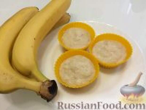 Фото к рецепту: Творожная запеканка с бананом (для самых маленьких)