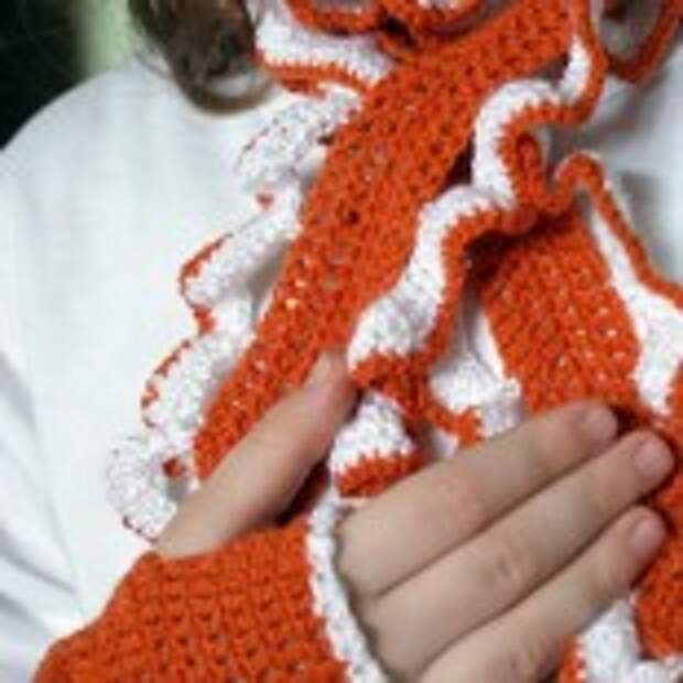 Костюм вязанный крючком