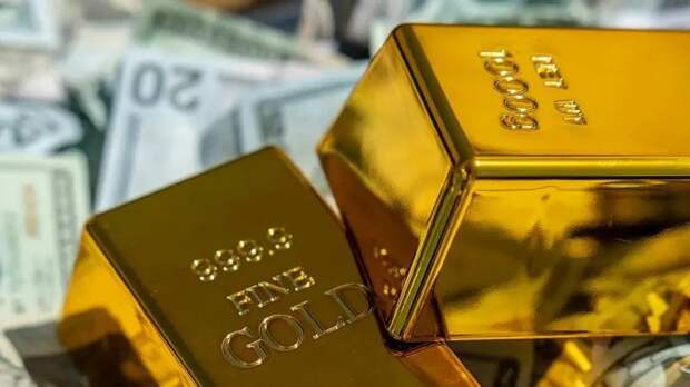 Капитуляция покупателей: рынок золота при однодневном обвале потерял $2