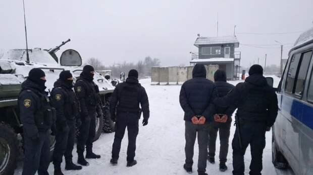 SHOT: ФСБ пресекла заброс трёх украинских «спящих» агентов в ДНР