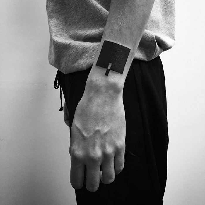 Suprematism-inspired-digital-minimalist-tattoos-stanislaw-wilczynski